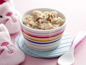Couscous med äpple och dadlar